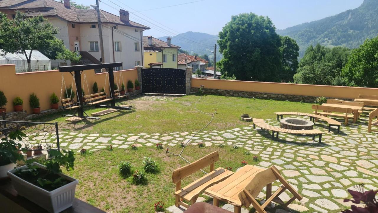 Guesthouse Nefertiti Smolan Zewnętrze zdjęcie